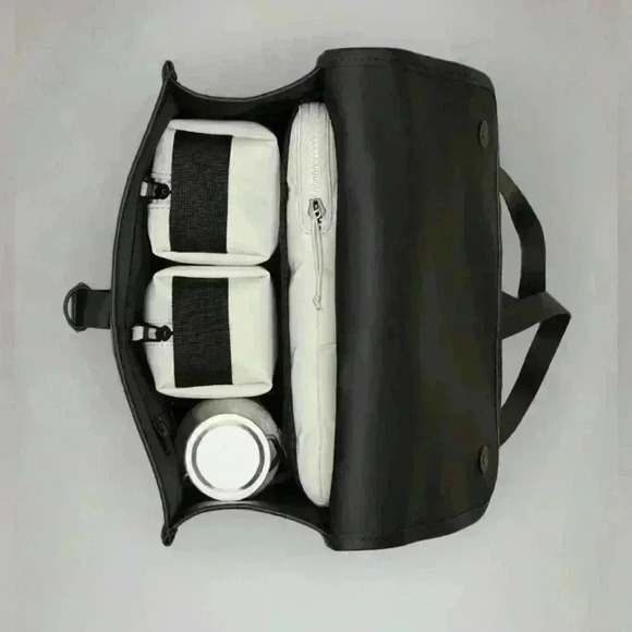 Rains Bucket Backpack Pink Waterproof Laptop Bag NWT - Picture 4 of 4